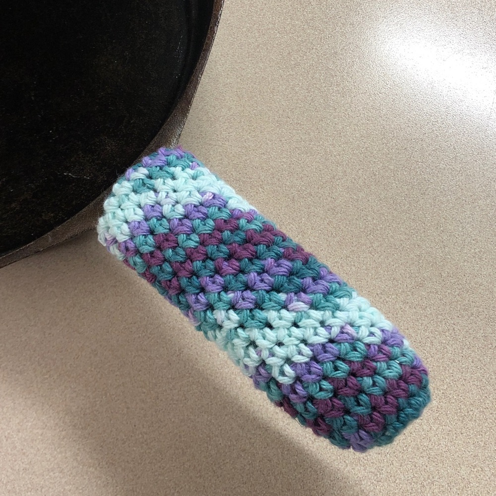 Crochet Pan Handle holder in Purple and Teal cotton double thick